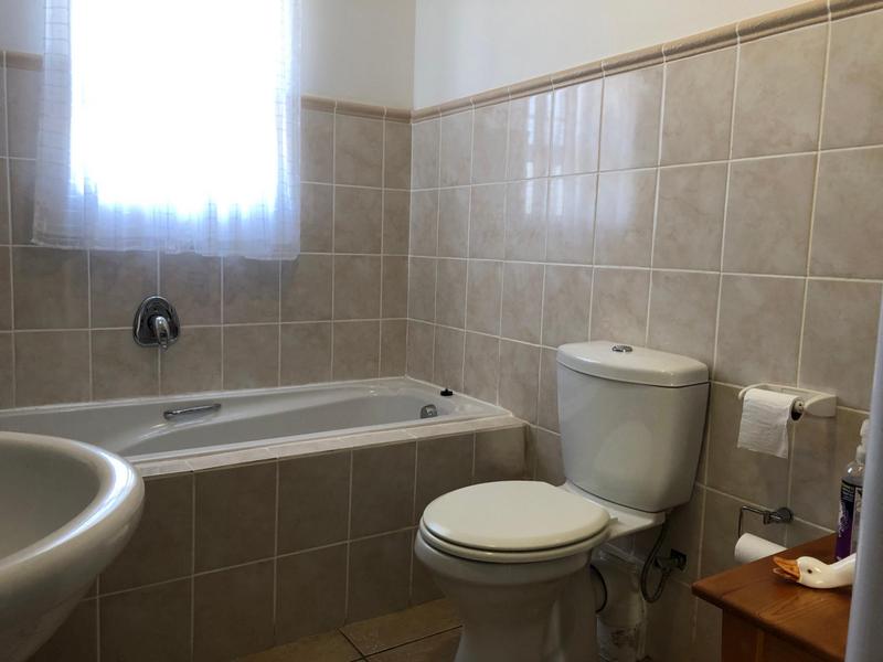 3 Bedroom Property for Sale in Franskraal Western Cape